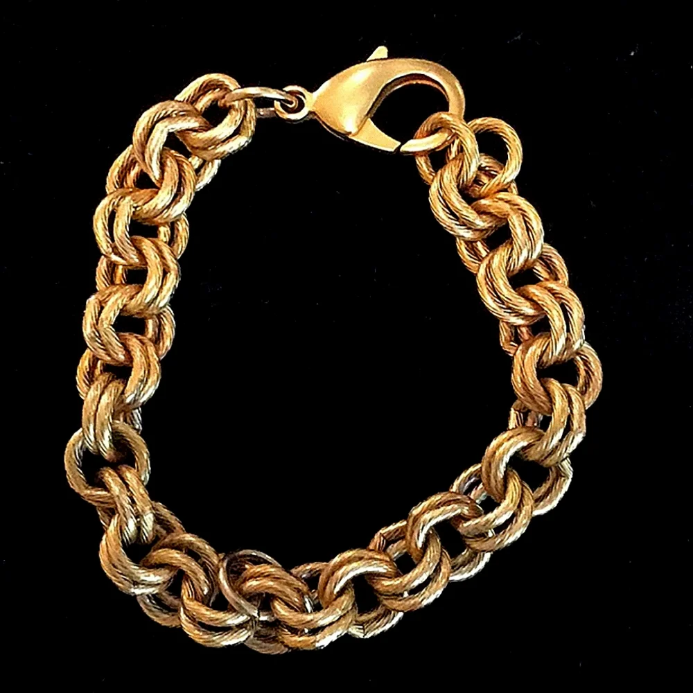 High Quality Double Link Gold Tone Bracelet EUC